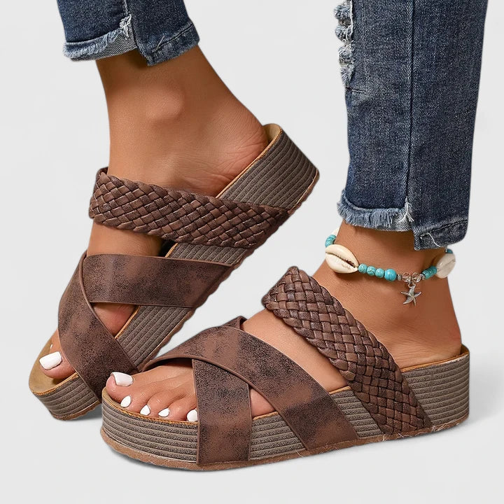 https://cdn.shopify.com/s/files/1/1057/5383/7908/files/126e8981-46b8-4d3e-8072-1b6a34cfd60f_3477ecfd-4fab-42ea-8d56-84b405867529_720x-Photoroom.jpg?v=1785187813