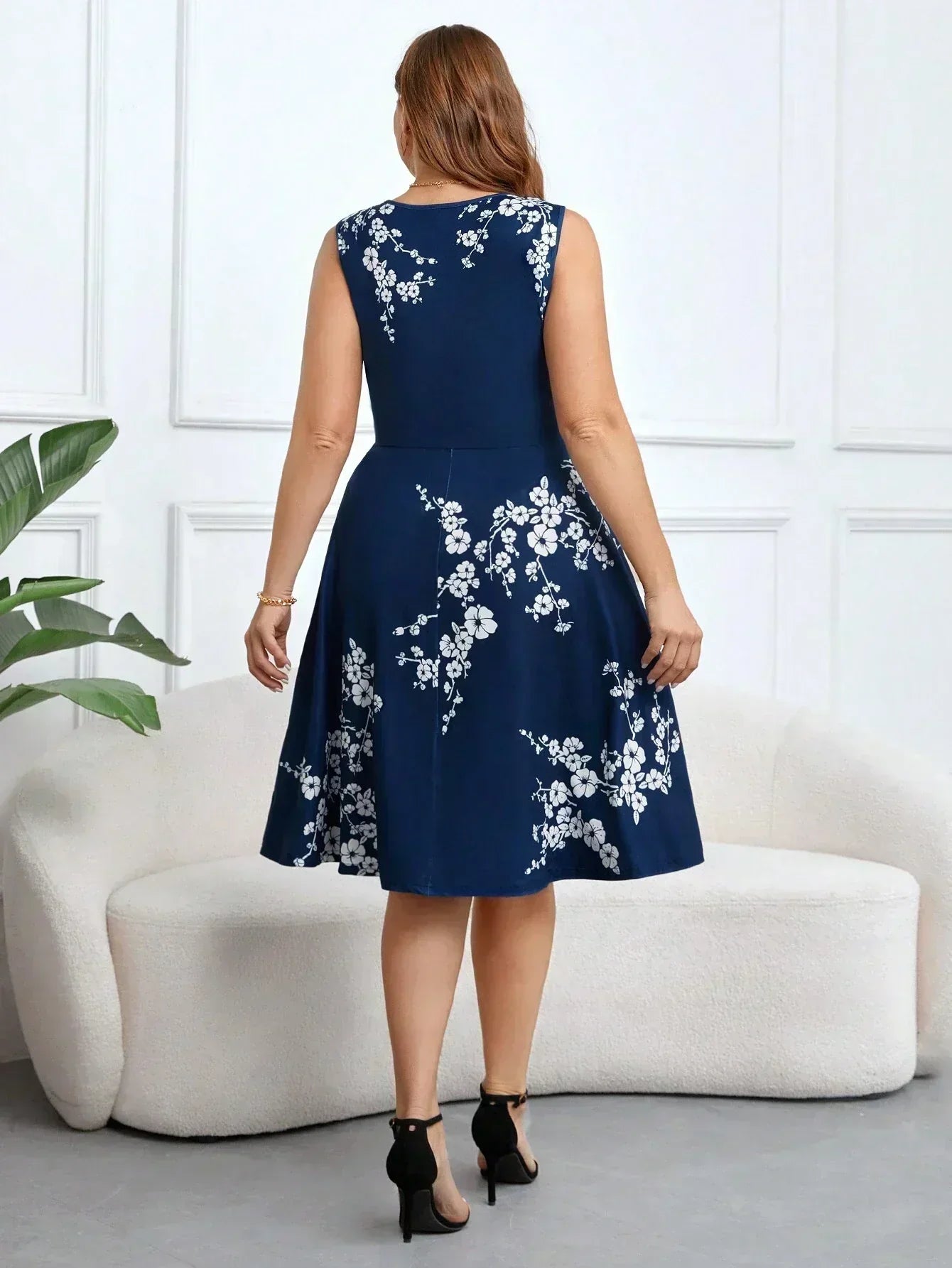 https://cdn.shopify.com/s/files/1/1057/5383/7908/files/1702284454bf0abcec5a42168302f4a326459e8a6f.webp?v=1785188021