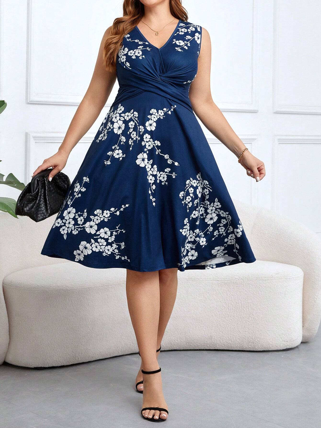 https://cdn.shopify.com/s/files/1/1057/5383/7908/files/1702284463419bdc35d9089841384d5fe7316a4375.jpg?v=1785188021