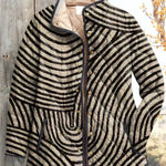 https://cdn.shopify.com/s/files/1/1057/5383/7908/files/171-240911-45_4er6rb_4cc3c863-6a06-4b0c-8c14-c05f5248f286.webp?v=1788356357