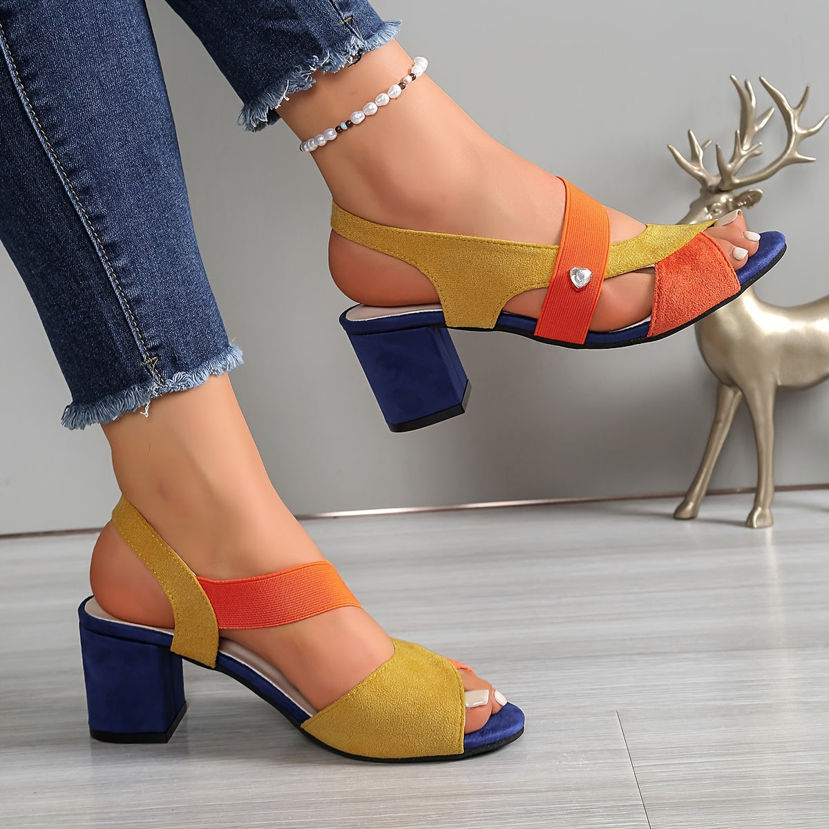 https://cdn.shopify.com/s/files/1/1037/6196/9489/files/6800cebc-717d-4aa0-96dc-8372600a0367.jpg?v=1784464216