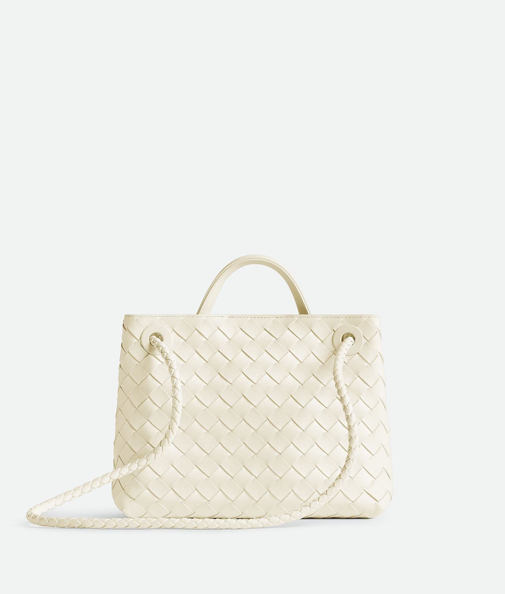 https://cdn.shopify.com/s/files/1/1037/6196/9489/files/BOTTWHITE2.jpg?v=1781341888