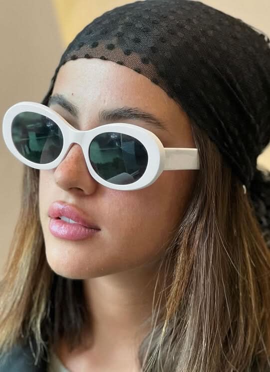 https://cdn.shopify.com/s/files/1/1057/5383/7908/files/Blair-sunglasses-005.jpg?v=1785187417