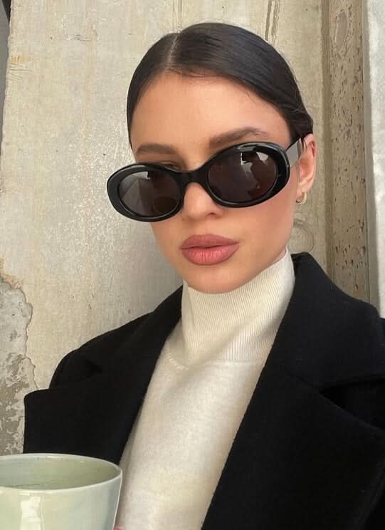 https://cdn.shopify.com/s/files/1/1057/5383/7908/files/Blair-sunglasses-007.jpg?v=1785187417