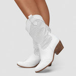 https://cdn.shopify.com/s/files/1/1037/6196/9489/files/C4534-Claury-white_1.jpg?v=1788379611