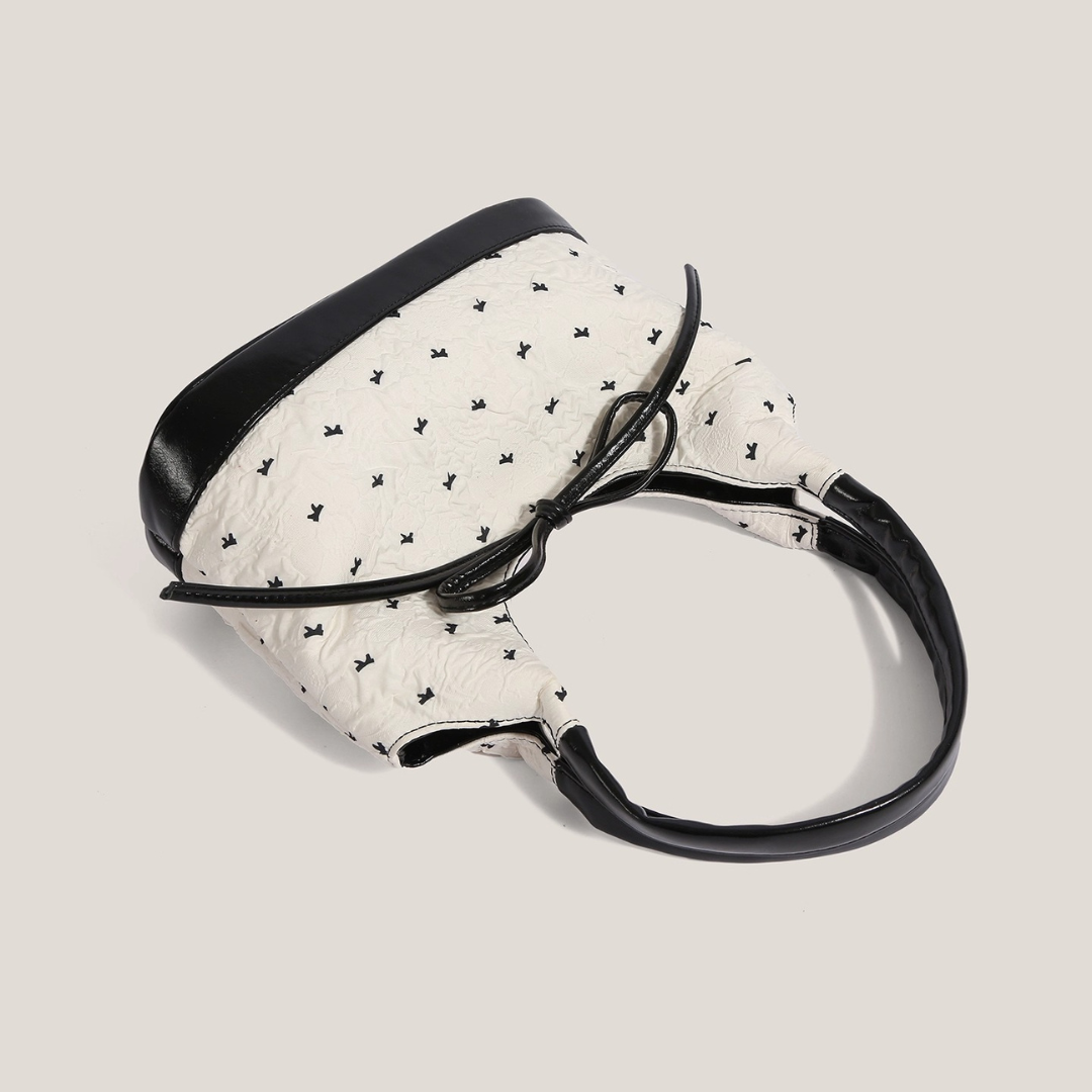 https://cdn.shopify.com/s/files/1/1037/6196/9489/files/Celorn_70.png?v=1788011855