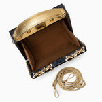 https://cdn.shopify.com/s/files/1/1037/6196/9489/files/DCR07649_e18f4246-db18-4a09-976b-13138f020e44.jpg?v=1781341892