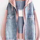 https://cdn.shopify.com/s/files/1/1057/5383/7908/files/Ellen-Dwukolorowa-kurtka-dzinsowa.webp?v=1786917634