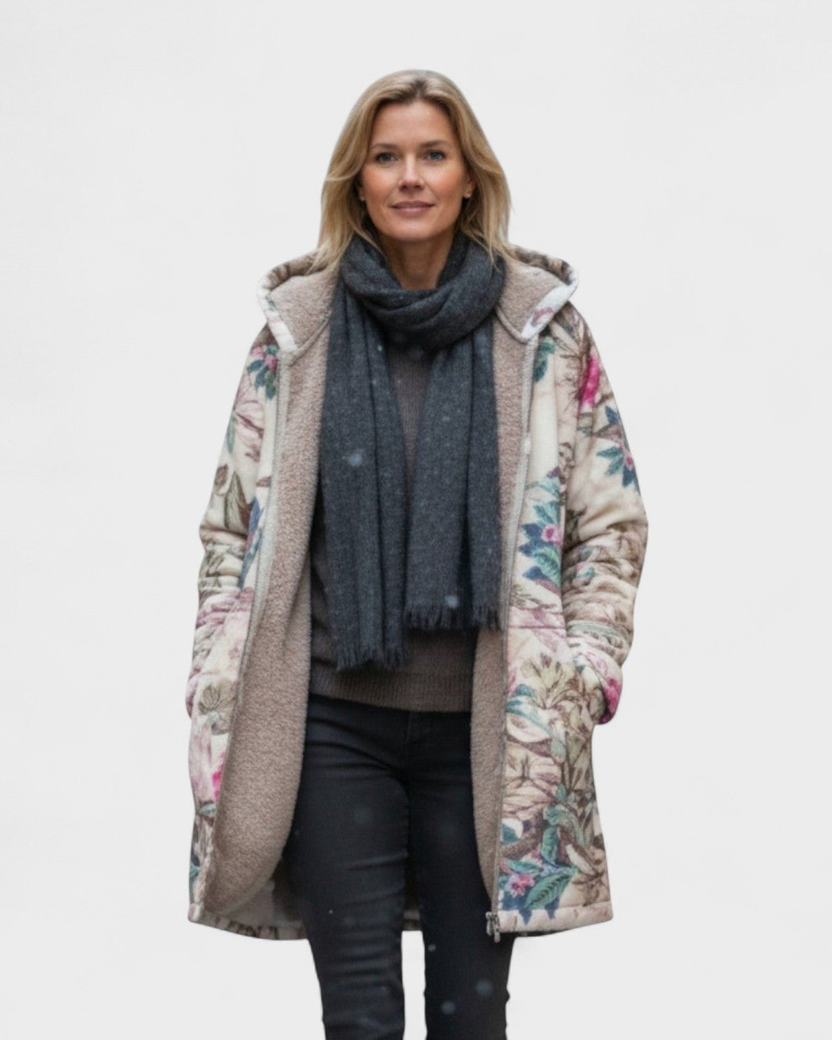 https://cdn.shopify.com/s/files/1/1057/5383/7908/files/Ivy-Pastelowa-Botaniczna-Kurtka-Fleece_d97d65b3-599b-427f-b6f7-87fd5405b6d6.jpg?v=1789031662