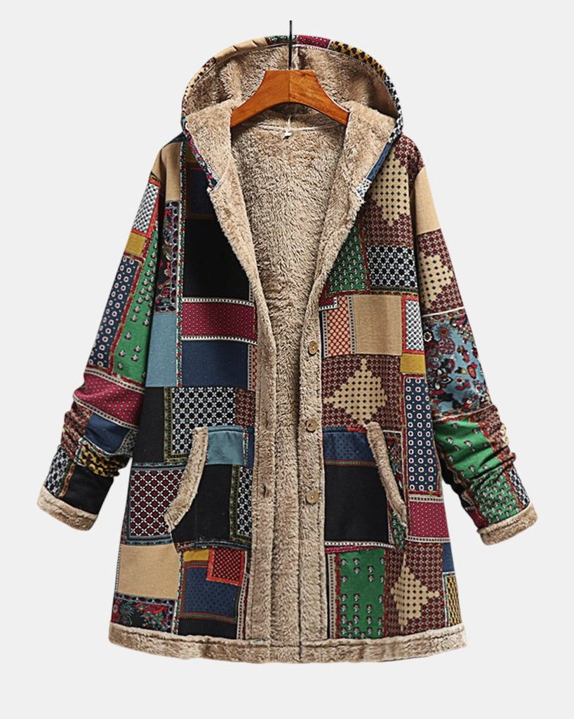 https://cdn.shopify.com/s/files/1/1057/5383/7908/files/Jesien-Ziemisty-Patchworkowy-Przytulny-Kaptur_34614bec-0f4e-438a-a2d5-0b441d421753.jpg?v=1789031661