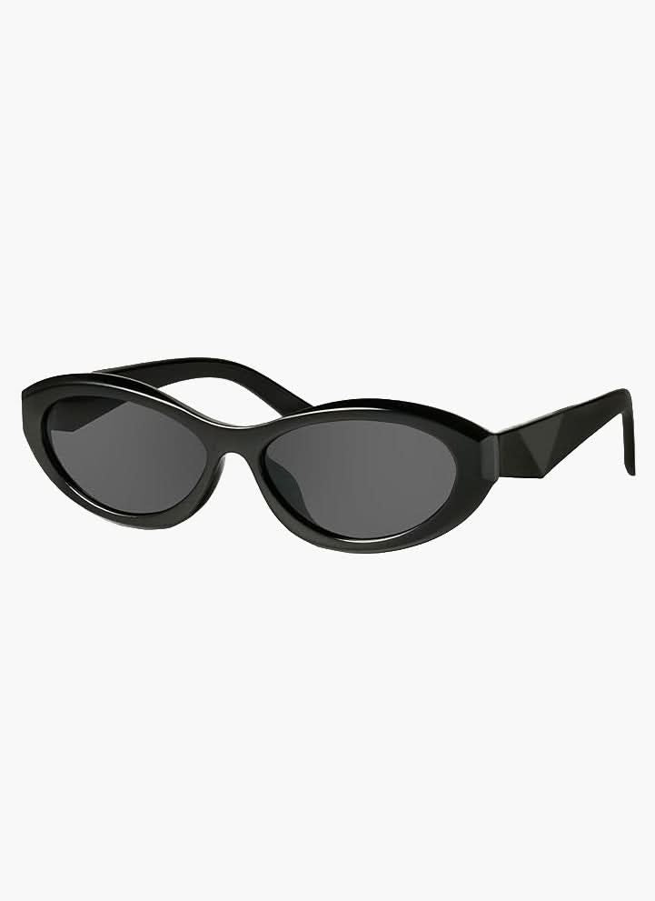 https://cdn.shopify.com/s/files/1/1057/5383/7908/files/Lola-sunglasses-03.jpg?v=1785187425
