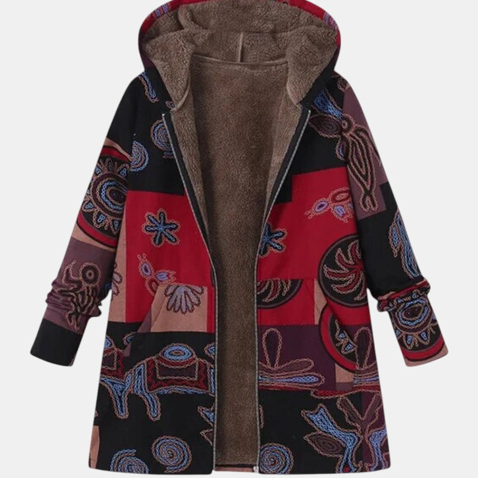 https://cdn.shopify.com/s/files/1/1057/5383/7908/files/Marina-Boho-Abstrakcyjny-Patchworkowy-Hoodie-Plaszcz_3a34122a-e49a-41c0-8428-ea963d74b9bc.jpg?v=1789031660