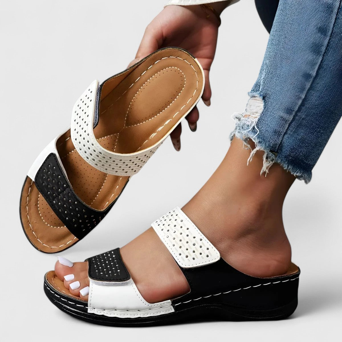 https://cdn.shopify.com/s/files/1/1057/5383/7908/files/Ontwerpzondertitel_70_a4e00cd8-ca7a-40d2-98d0-a400f68a59d3_1800x1800-Photoroom.jpg?v=1785187774