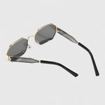 https://cdn.shopify.com/s/files/1/1057/5383/7908/files/Pearl_rectangular_Sunglasses_-_Black3_720x-Photoroom.jpg?v=1785187404