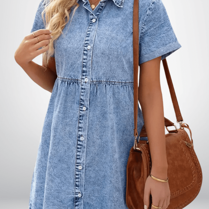 https://cdn.shopify.com/s/files/1/1057/5383/7908/files/Rosa-Sukienka-Dzinsowa-2.png?v=1786917681