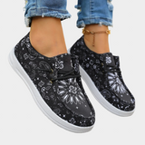 https://cdn.shopify.com/s/files/1/1057/5383/7908/files/S097a4405256242a6ad166a9e6601ce34E.png?v=1785187687