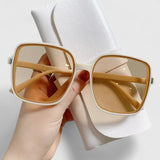 https://cdn.shopify.com/s/files/1/1057/5383/7908/files/S9729d0761b95437eb8b46402eaffb49f0_720x-Photoroom.jpg?v=1785187396