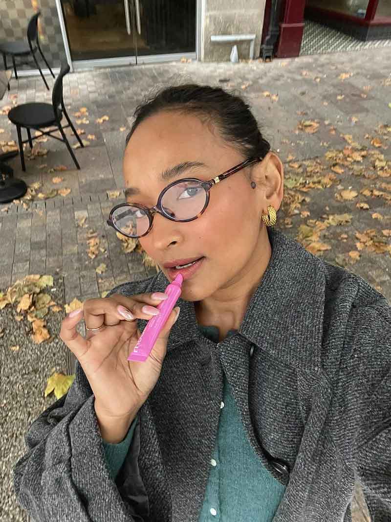 https://cdn.shopify.com/s/files/1/1057/5383/7908/files/SEAME-Clarence-Sunglass-09.jpg?v=1785187412