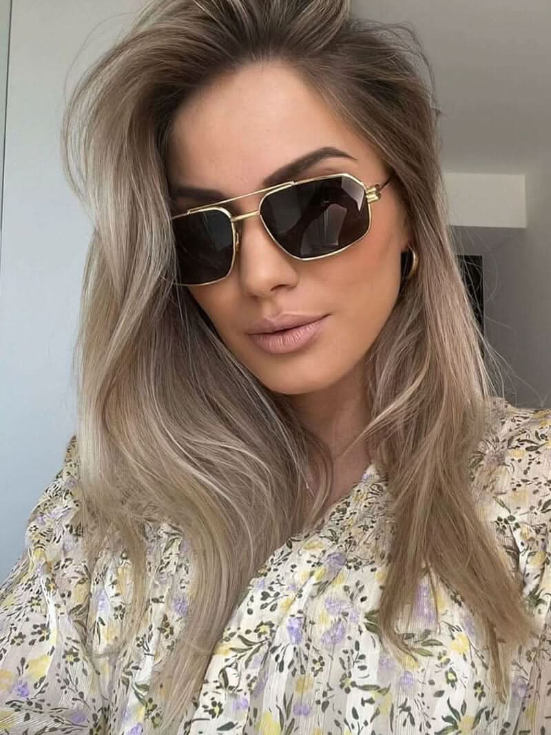 https://cdn.shopify.com/s/files/1/1057/5383/7908/files/SEAME-Louisa-07.jpg?v=1785187416