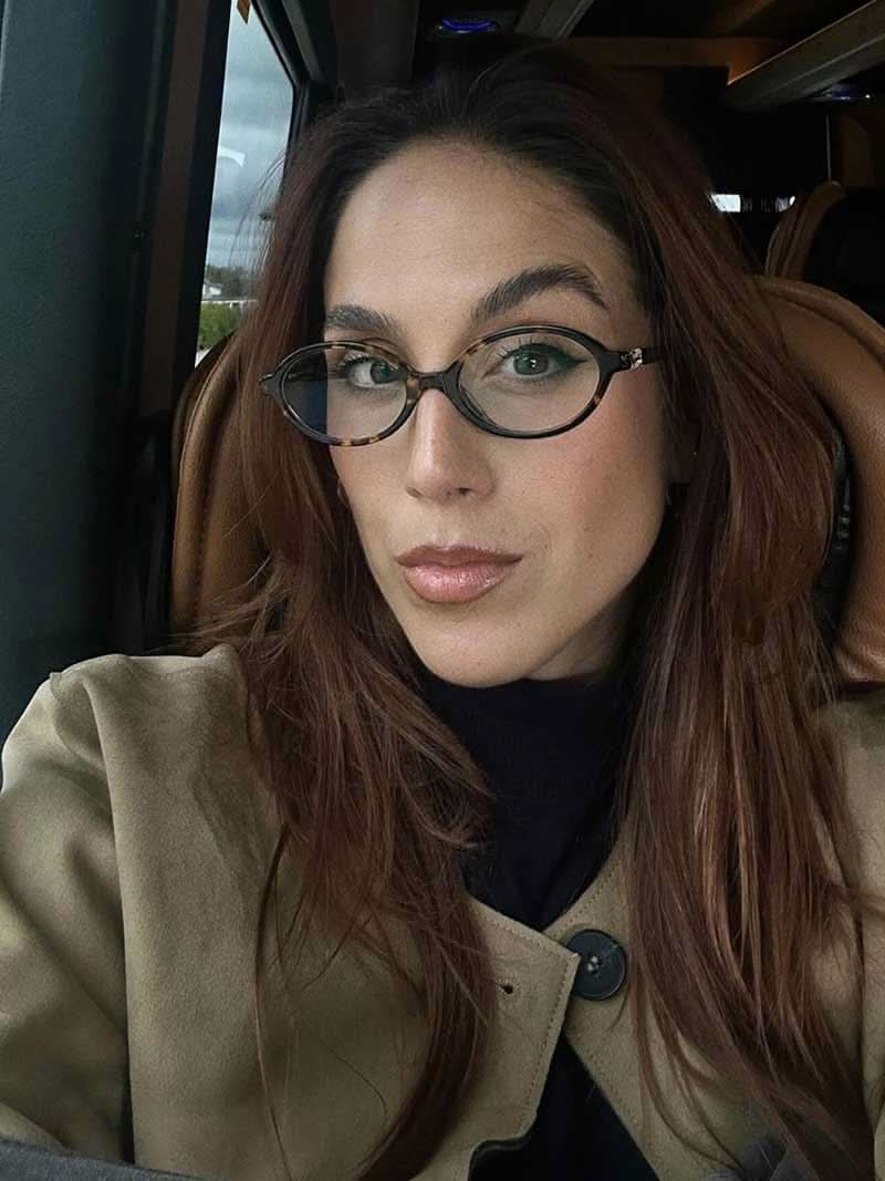 https://cdn.shopify.com/s/files/1/1057/5383/7908/files/SEAME-Odira-Eyeglasses-05.jpg?v=1785187413