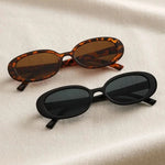 https://cdn.shopify.com/s/files/1/1057/5383/7908/files/SEAME-kendall-sunglasses-08_f6172524-fc34-4361-bf46-75ebf2a0c7a4.jpg?v=1785187417