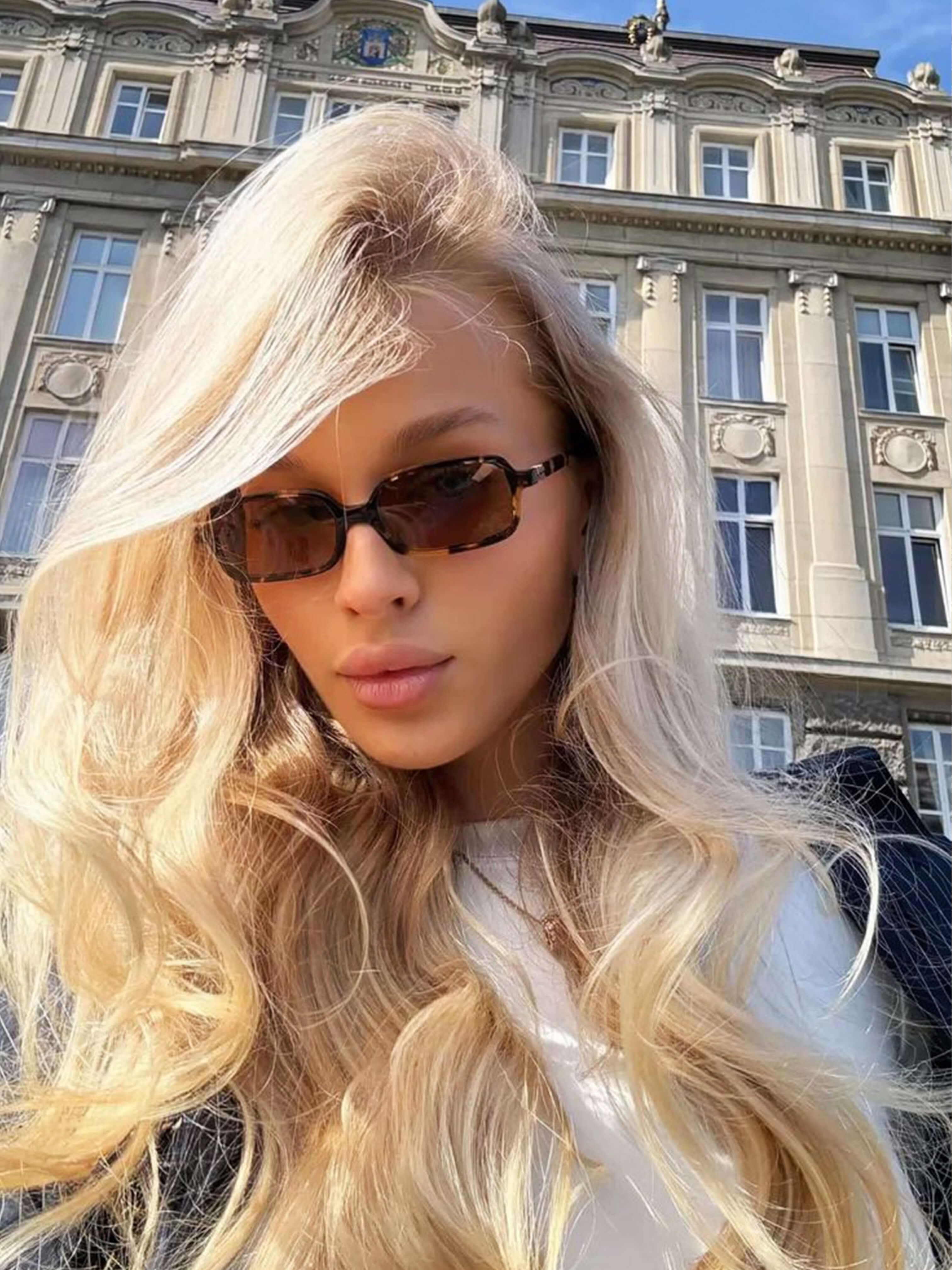 https://cdn.shopify.com/s/files/1/1057/5383/7908/files/Seame-Amelia-Sunglasses-01.jpg?v=1785187402