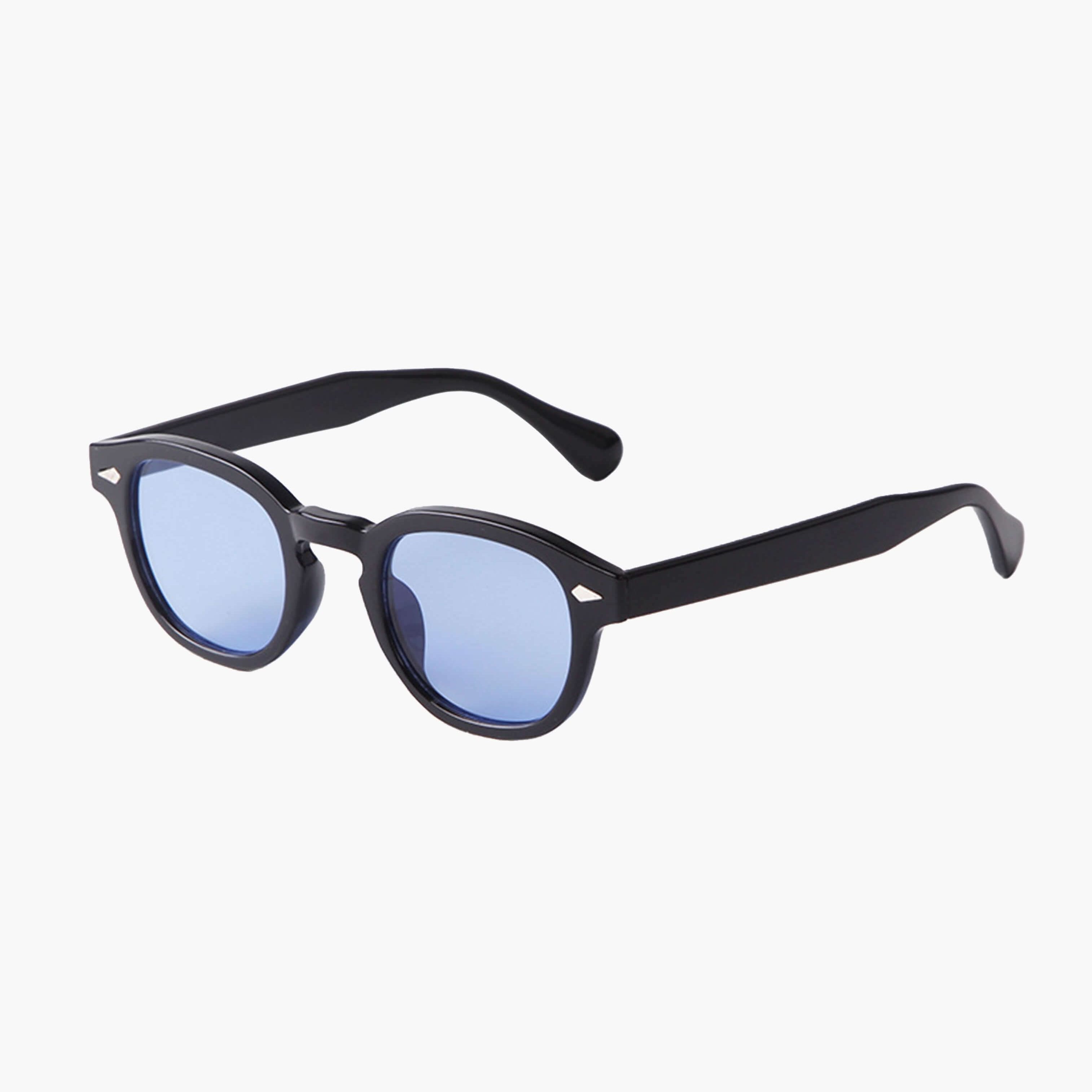 https://cdn.shopify.com/s/files/1/1057/5383/7908/files/Seame-Clint-Sunglasses-17.jpg?v=1785187419