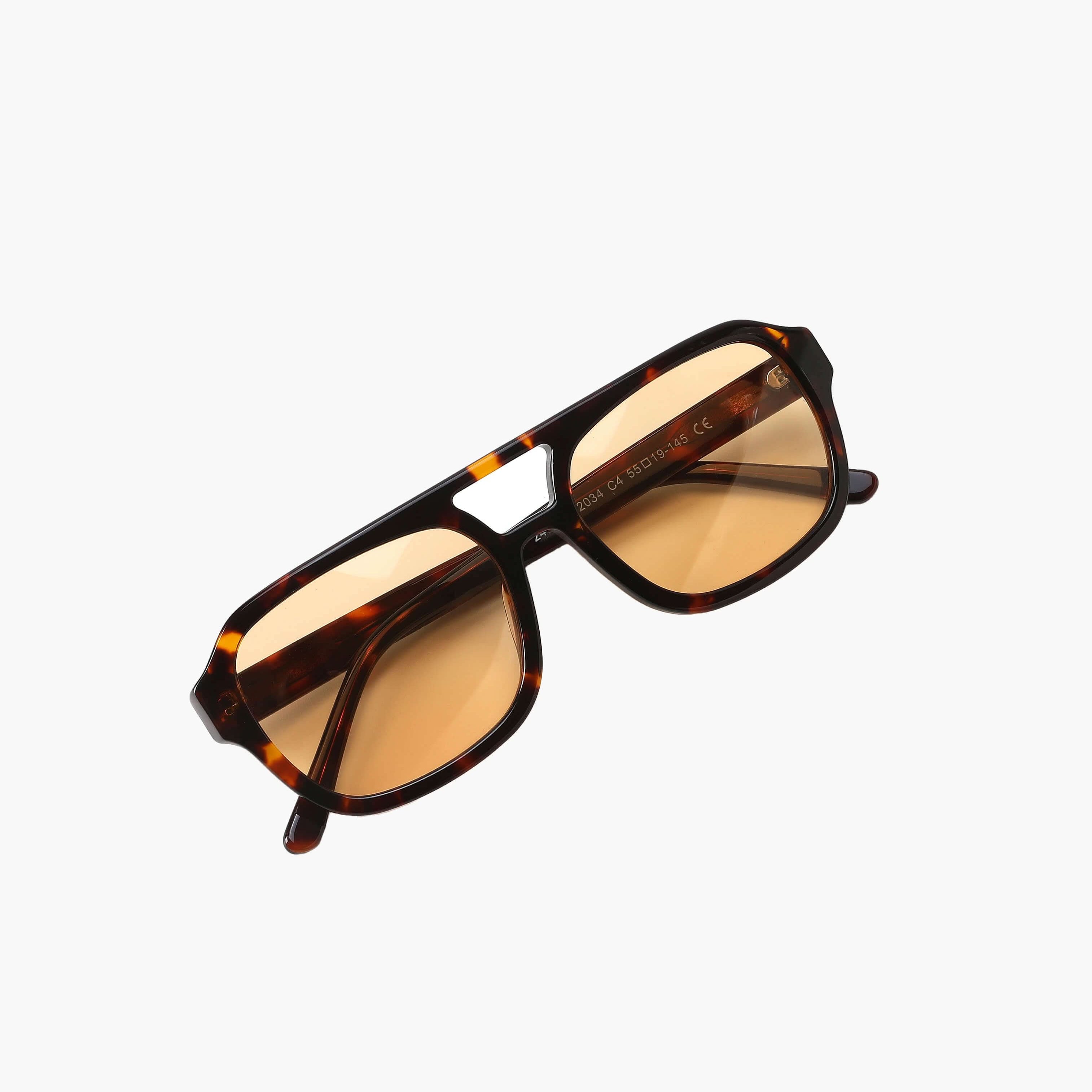 https://cdn.shopify.com/s/files/1/1057/5383/7908/files/Seame-Zahra-Sunglasses-02.jpg?v=1785187421