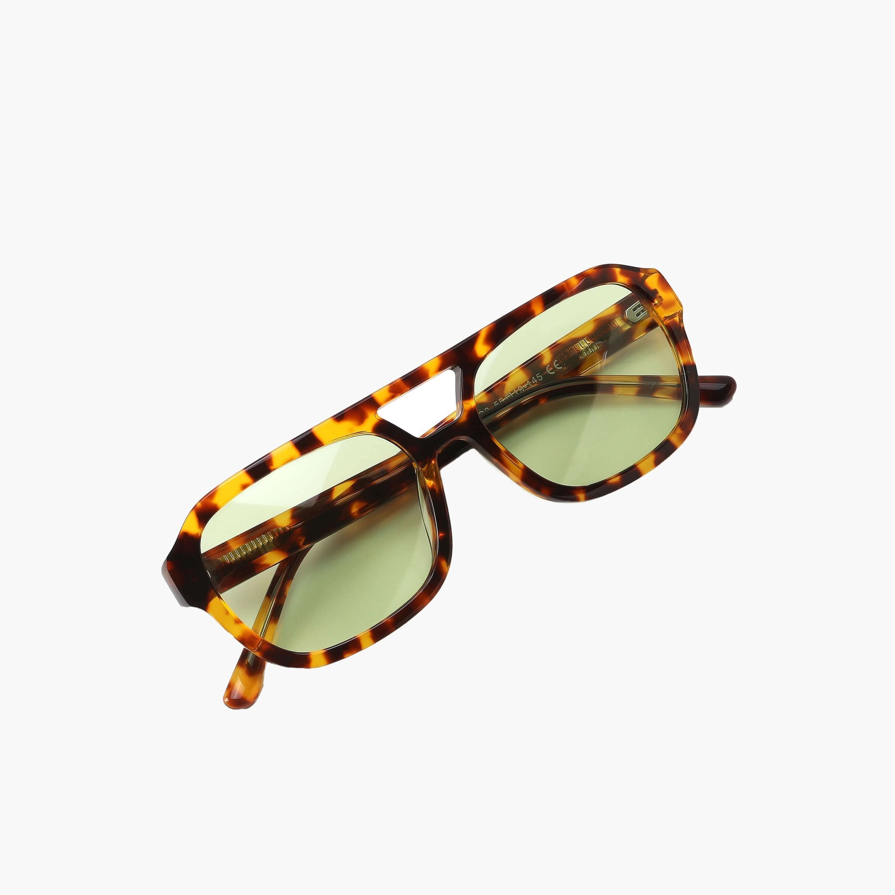 https://cdn.shopify.com/s/files/1/1057/5383/7908/files/Seame-Zahra-Sunglasses-03.jpg?v=1785187421