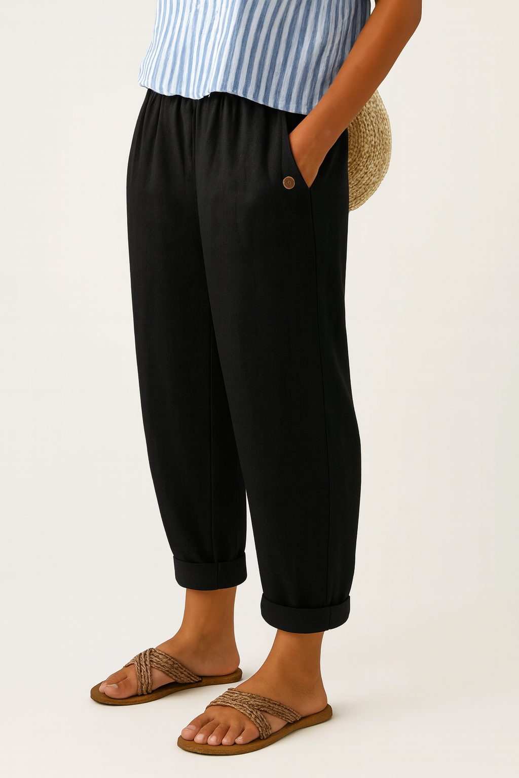https://cdn.shopify.com/s/files/1/1057/5383/7908/files/Sharona_Black.png?v=1785187625