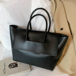 https://cdn.shopify.com/s/files/1/1037/6196/9489/files/Tote6.webp?v=1781341889