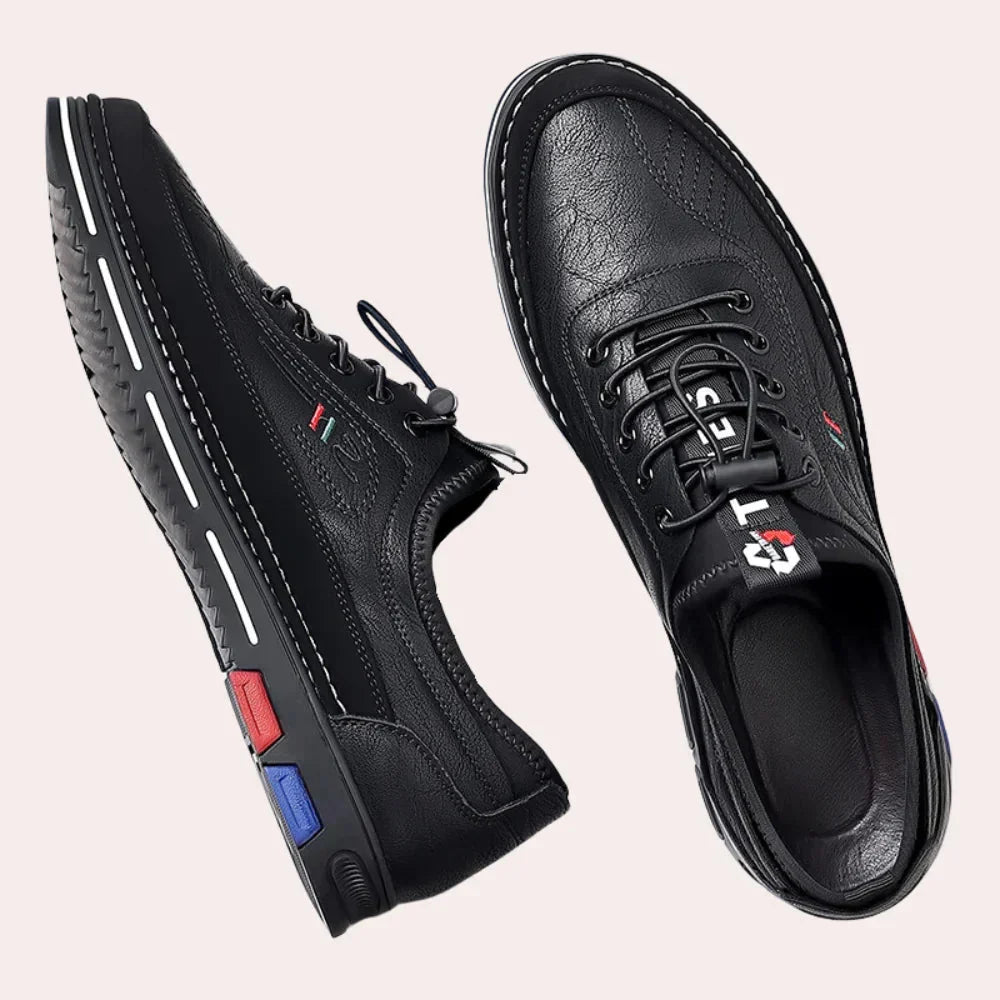 https://cdn.shopify.com/s/files/1/1037/6196/9489/files/aurelio-leather-elegant-en-duurzaam-vanrossem-227287.webp?v=1786456457