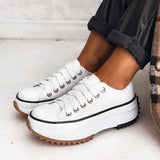 https://cdn.shopify.com/s/files/1/1037/6196/9489/files/bettina-scarpe-ortopediche-con-piattaforma-altare-milano-141154.jpg?v=1787832380