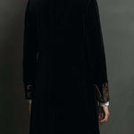 Blazer Slim Fit Nero con Stampa Barocca per Donne