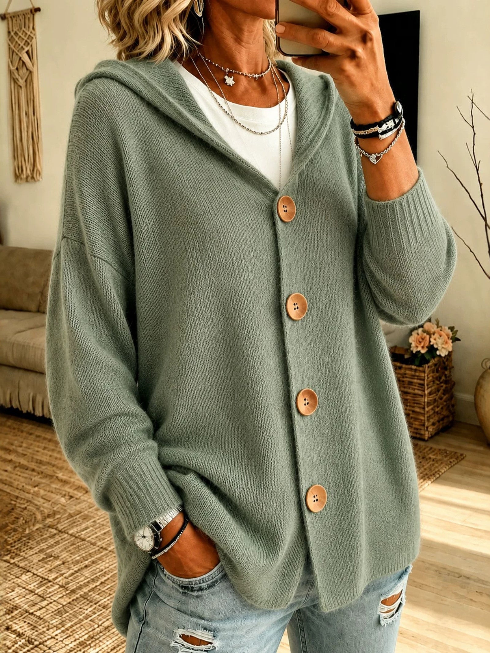 Cardigan a Maglia con Cappuccio e Bottoni