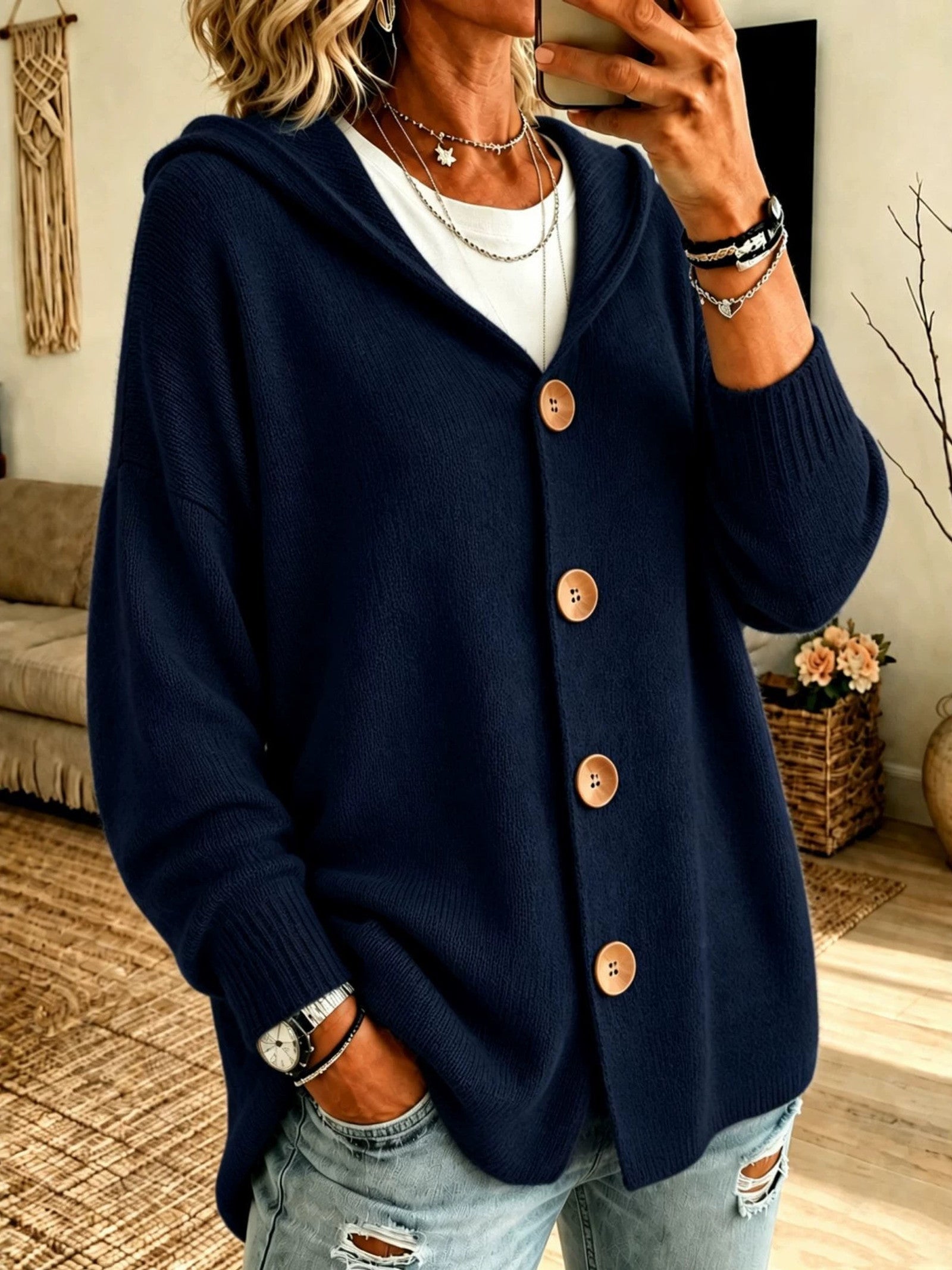 Cardigan a Maglia con Cappuccio e Bottoni