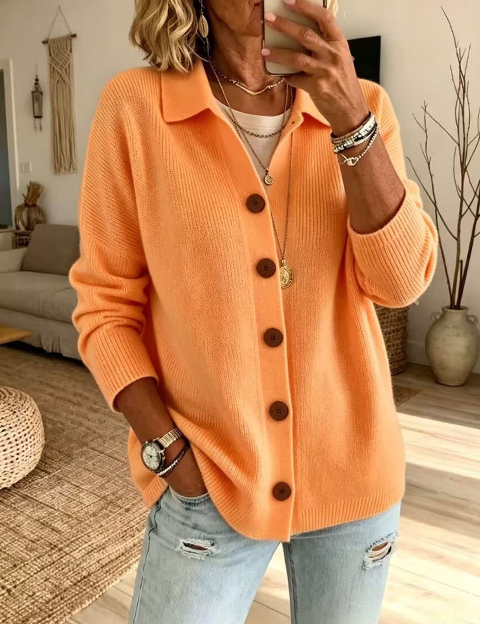 Cardigan a Maglia con Collo e Bottoni