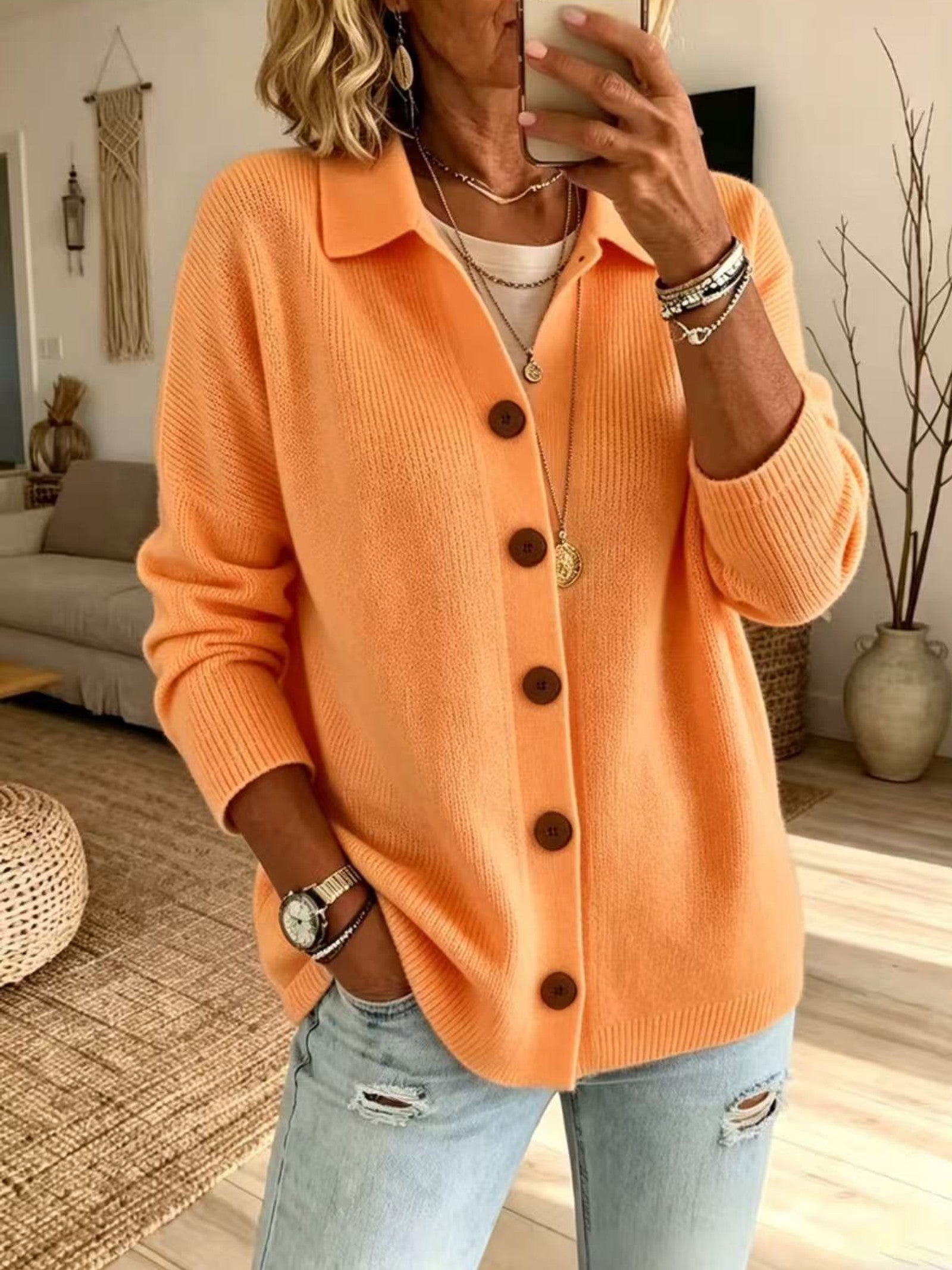 Cardigan a Maglia con Collo e Bottoni