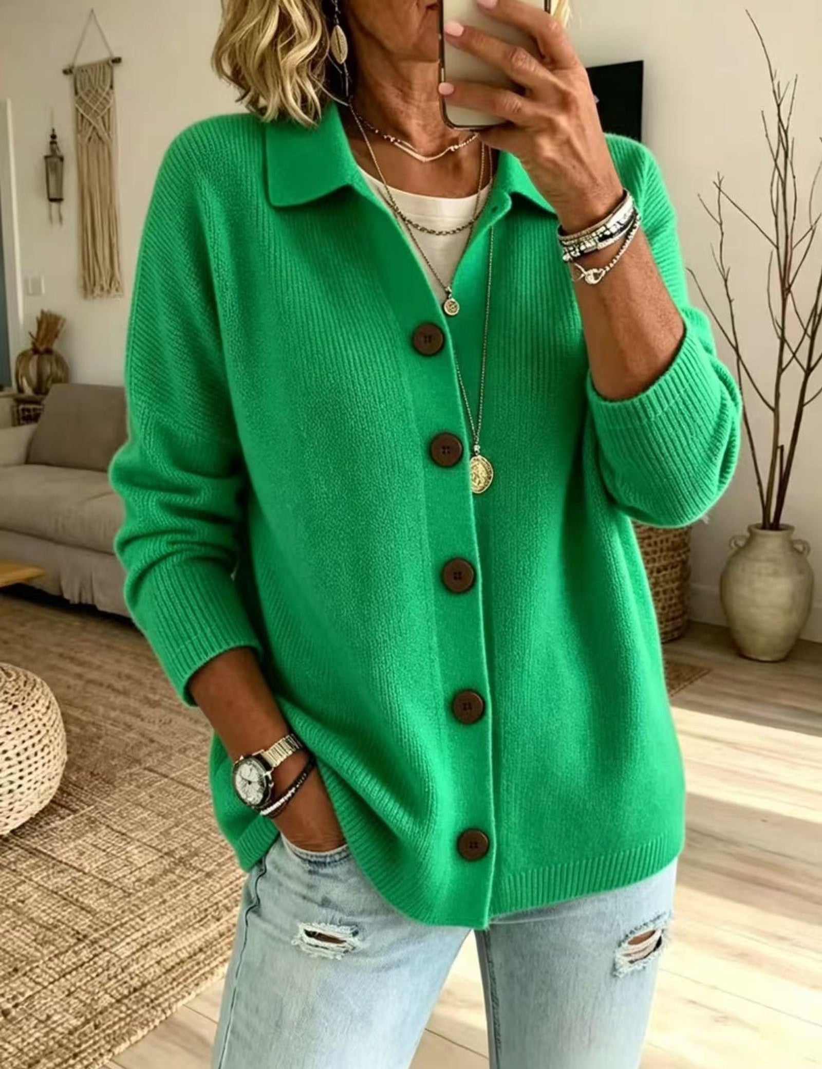 Cardigan a Maglia con Collo e Bottoni