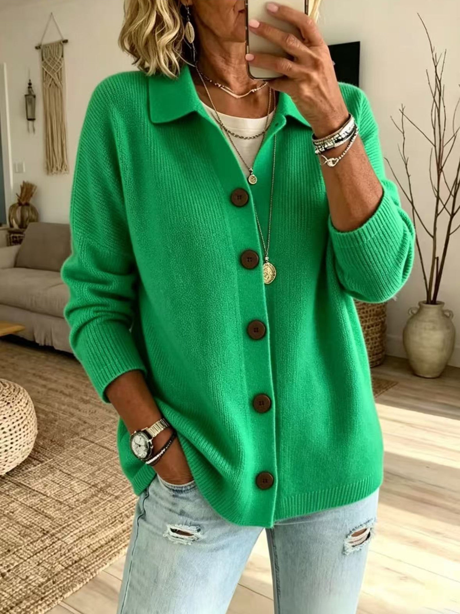 Cardigan a Maglia con Collo e Bottoni