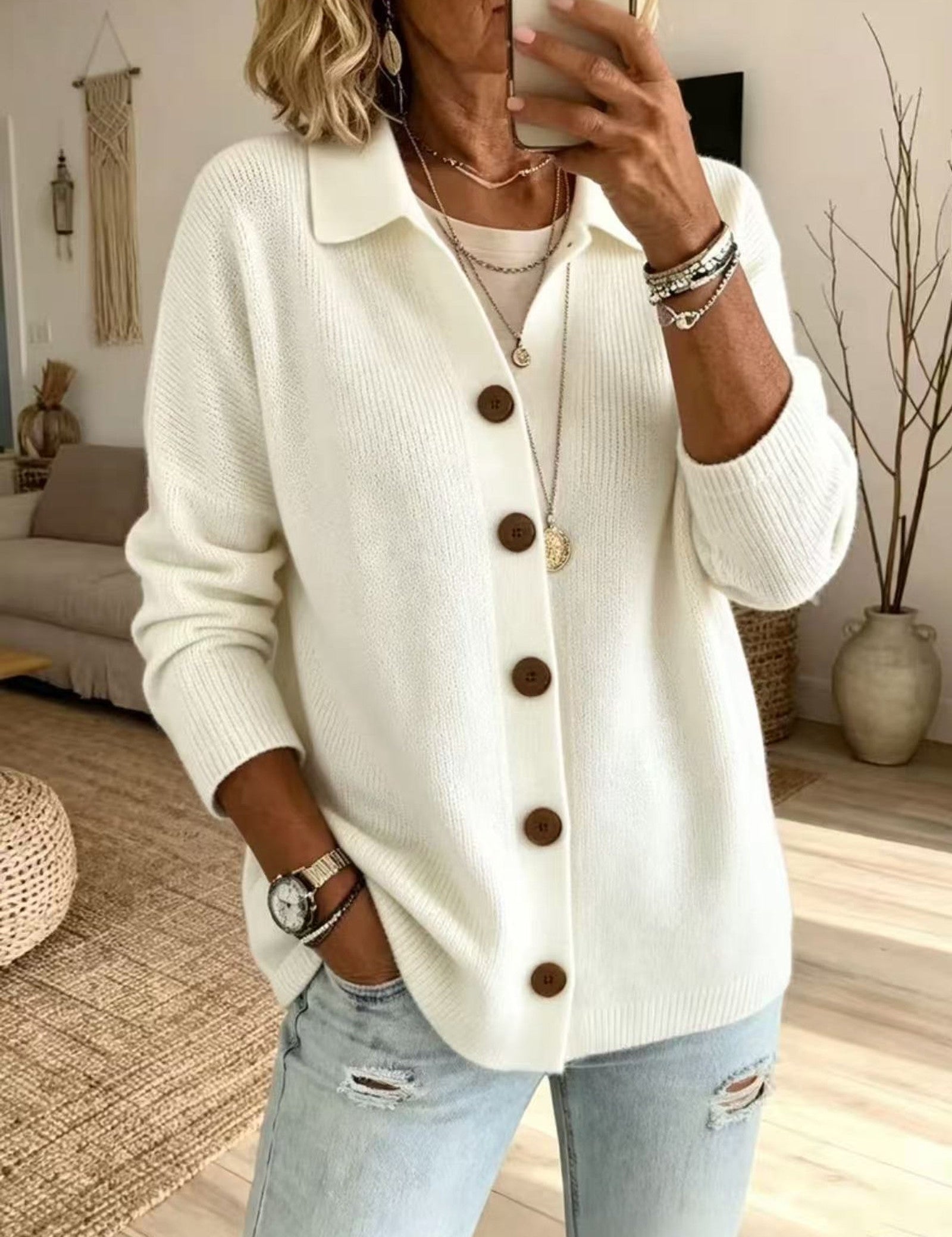 Cardigan a Maglia con Collo e Bottoni