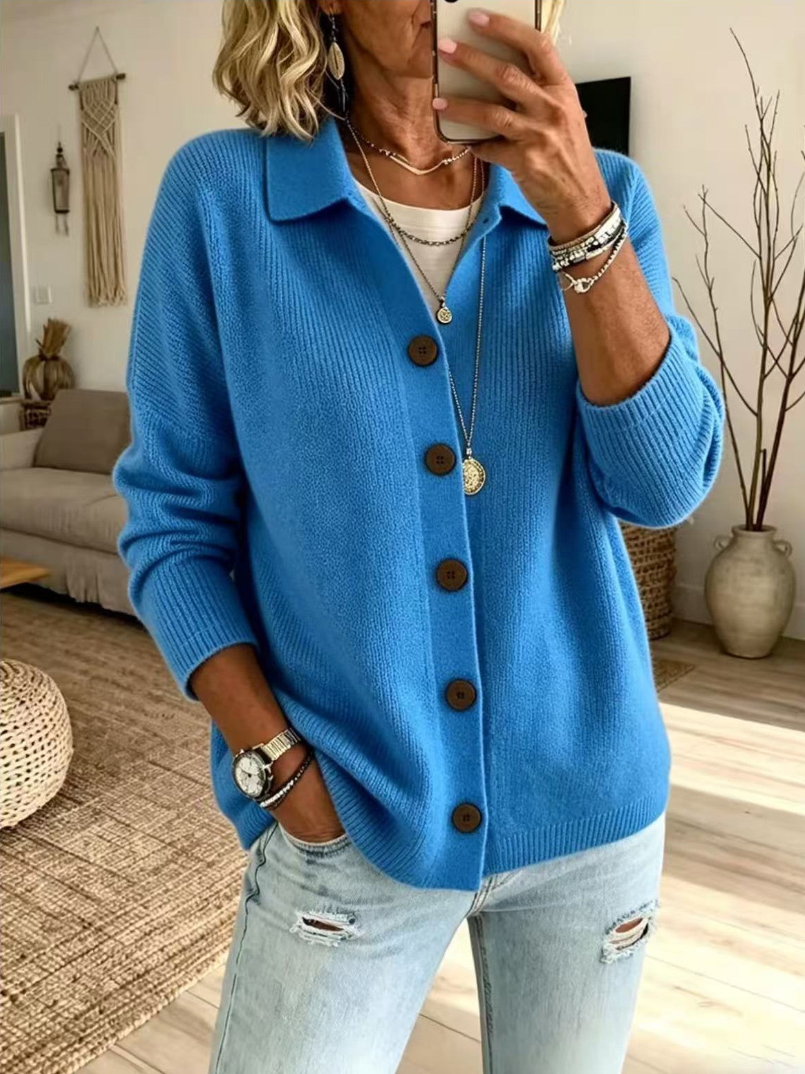Cardigan a Maglia con Collo e Bottoni