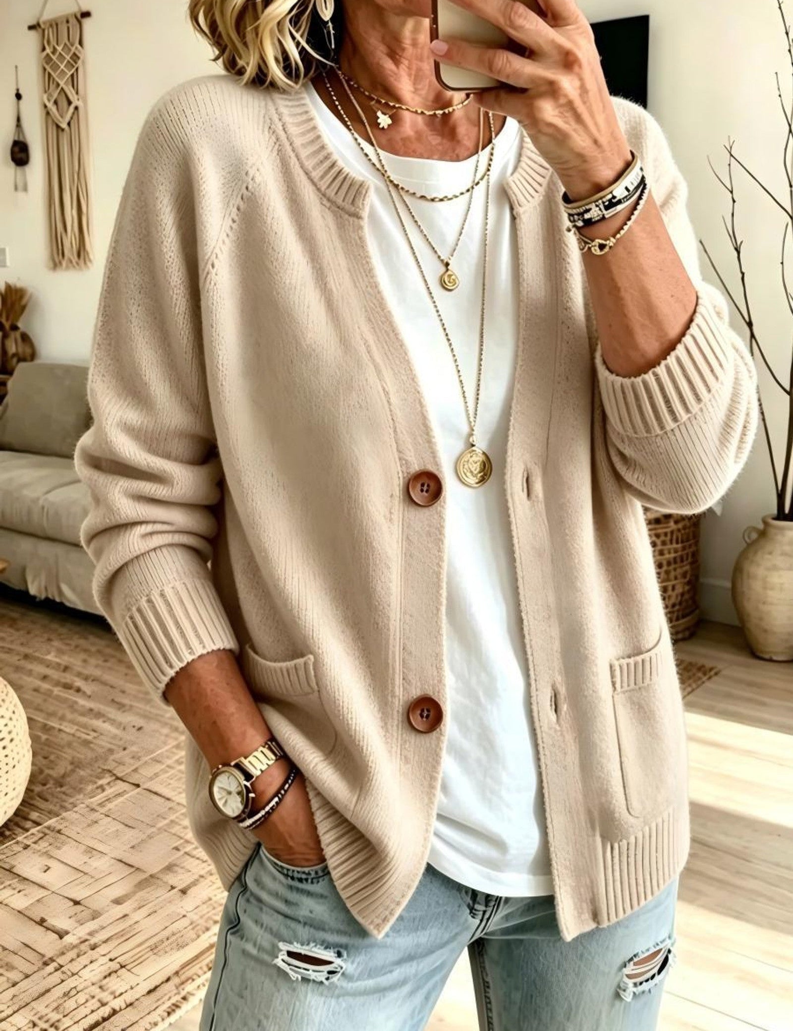 Cardigan a Maglia con Due Tasche e Bottoni