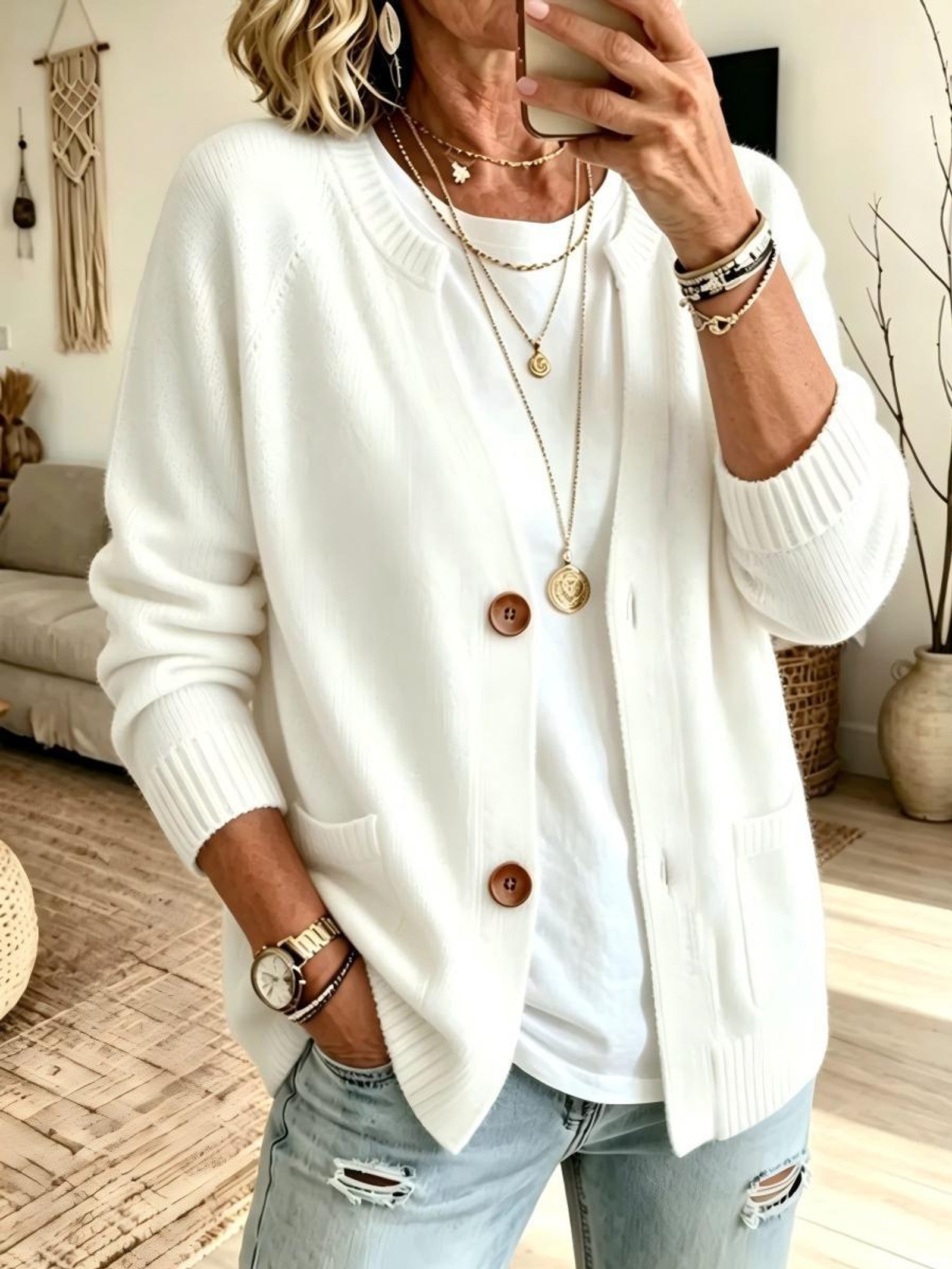 Cardigan a Maglia con Due Tasche e Bottoni