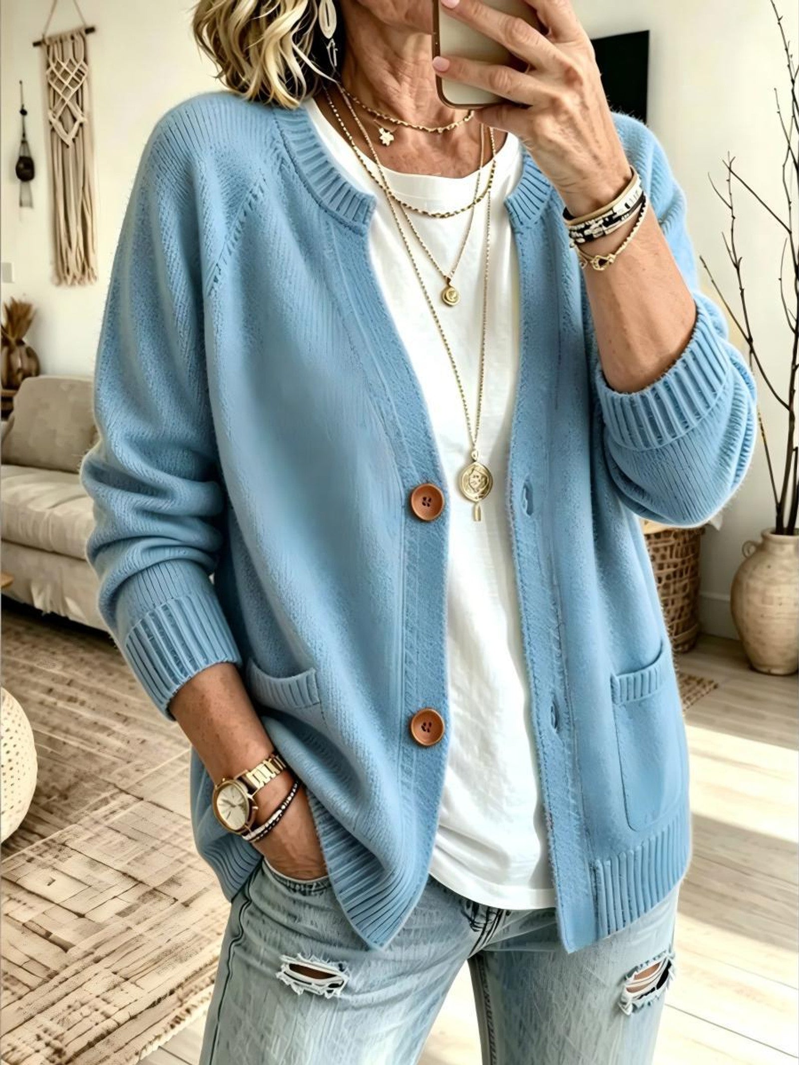 Cardigan a Maglia con Due Tasche e Bottoni