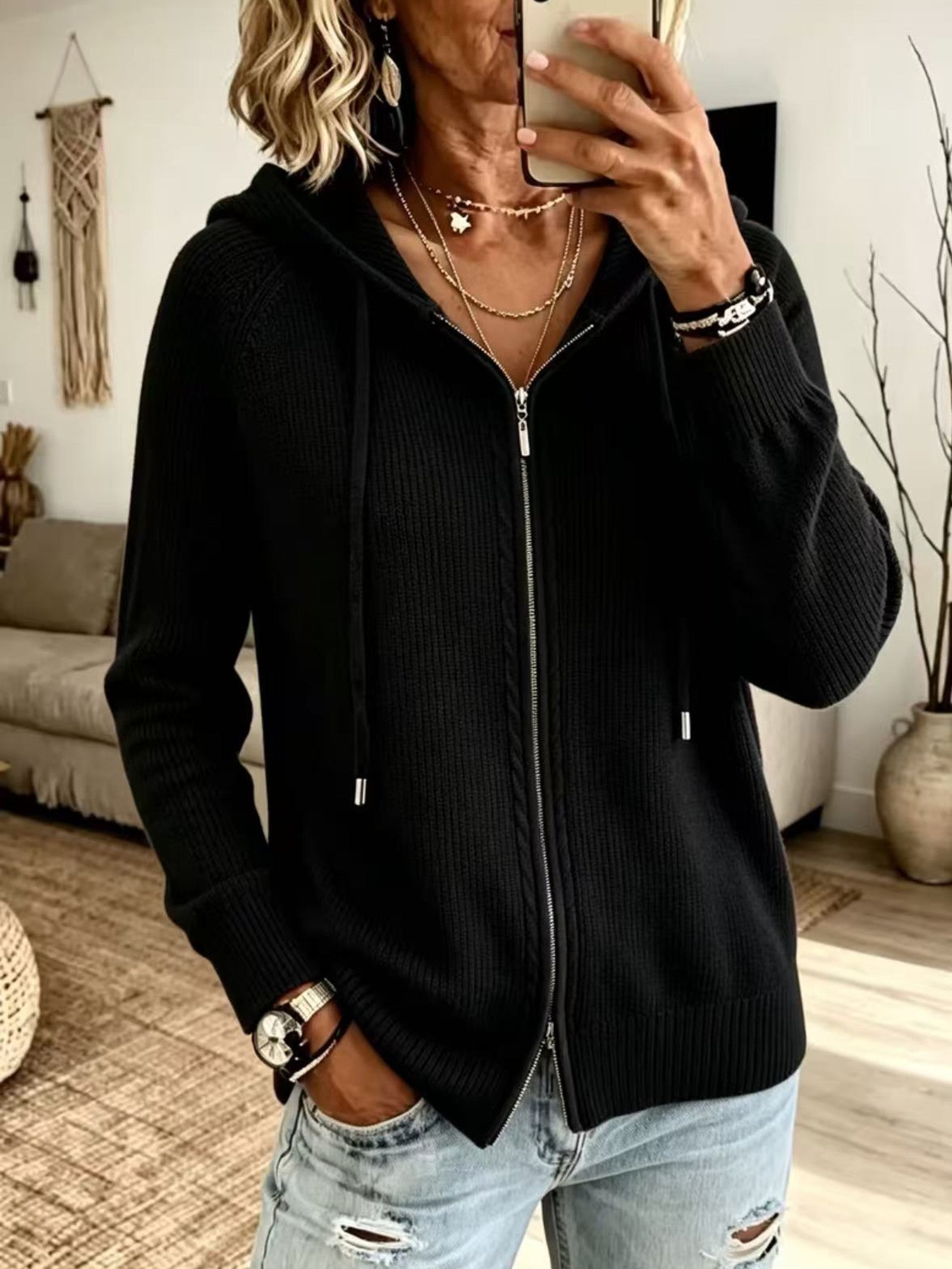 Cardigan con Cappuccio e Zip