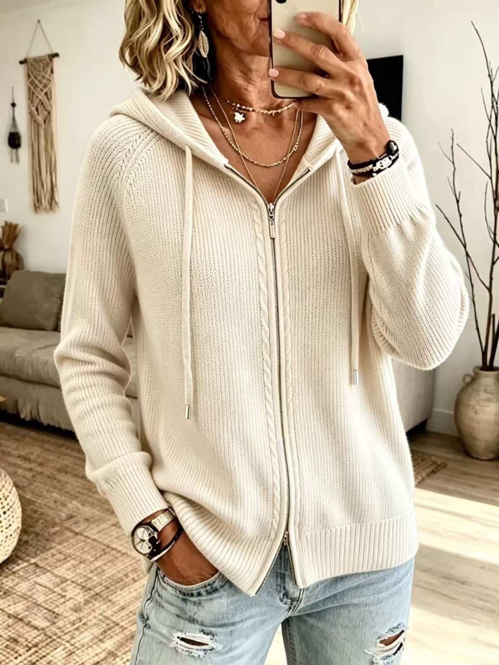 Cardigan con Cappuccio e Zip