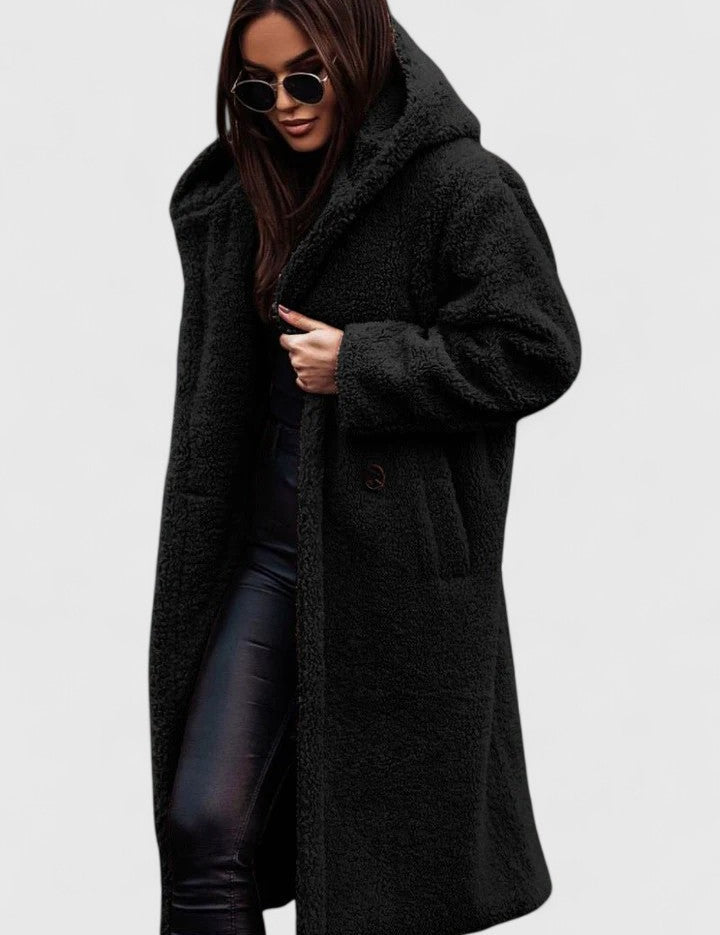 https://cdn.shopify.com/s/files/1/1057/5383/7908/files/celine-warm-en-stijlvol-winterjack-520111_720x-Photoroom.jpg?v=1785187500