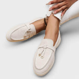 https://cdn.shopify.com/s/files/1/1037/6196/9489/files/damen-beige-loafer-elegant-Photoroom_c06acfca-4179-4d47-9fb4-06a2a6140b1a.jpg?v=1786559469