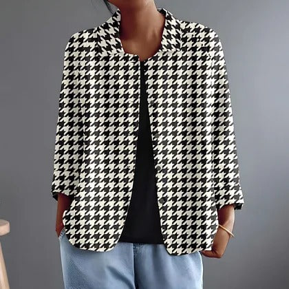 https://cdn.shopify.com/s/files/1/1037/6196/9489/files/harper-womens-classic-light-long-sleeve-top_1.jpg?v=1786988062
